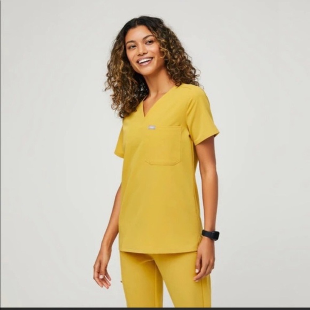Figs Catarina Scrub Top - Gold